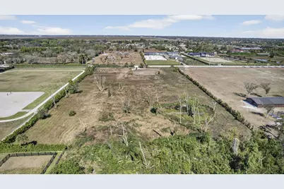 16296 Deer Path Lane, Wellington, FL 33470 - Photo 45