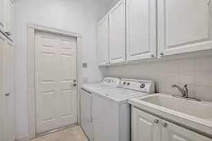 7139 Crystal Lake Dr, West Palm Beach, FL 33411 - Photo 19