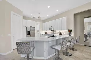 7139 Crystal Lake Dr, West Palm Beach, FL 33411 - Photo 15