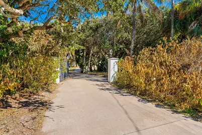 9085 S Highway A1A, Melbourne Beach, FL 32951 - Photo 15
