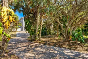 9085 S Hwy A1A, Melbourne Beach, FL 32951 - Photo 15
