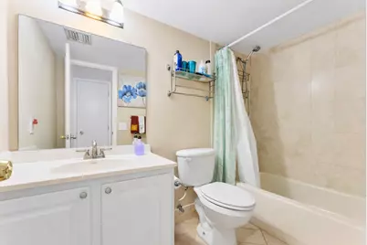 4266 Deste Court #307, Lake Worth, FL 33467 - Photo 11