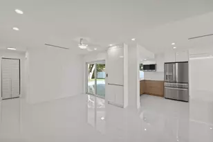 979 NW 8th St, Boca Raton, FL 33486 - Photo 55