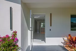 979 NW 8th St, Boca Raton, FL 33486 - Photo 17