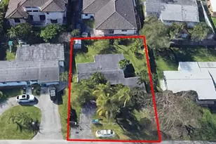 5486 SW 91 Ave, Miami, FL 33165 - Photo 1