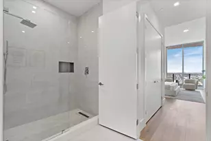 220 S Lake Shore Dr, Lake Park, FL 33403 - Photo 17