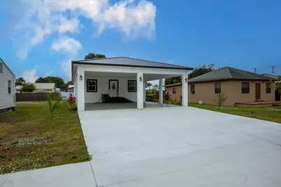 332 W Ventura Avenue, Clewiston, FL 33440 - Photo 1