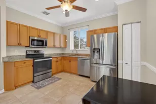 10672 SW Gingermill Dr, Port Saint Lucie, FL 34987 - Photo 13