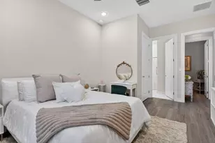 11746 Vivar Run, Parkland, FL 33076 - Photo 7