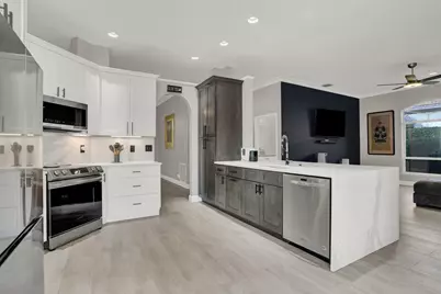 8512 NW 45th Street, Coral Springs, FL 33065 - Photo 5