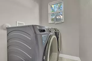 8512 NW 45th St, Coral Springs, FL 33065 - Photo 43