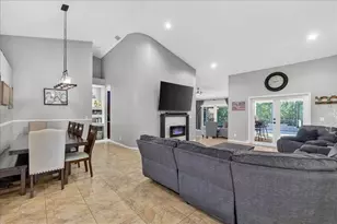 7312 NW 45th Ave, Coconut Creek, FL 33073 - Photo 5