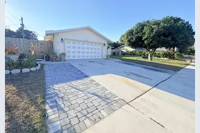1107 Woodcrest Road W, West Palm Beach, FL 33417 - Photo 53