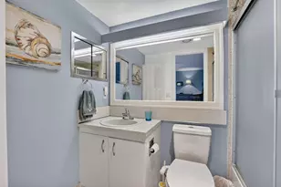 3012 Oakridge A, Deerfield Beach, FL 33442 - Photo 17