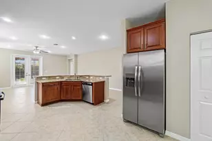 10636 Ivanhoe Ln, Wellington, FL 33414 - Photo 9