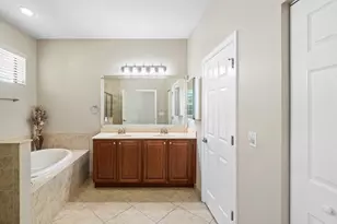 10636 Ivanhoe Ln, Wellington, FL 33414 - Photo 19