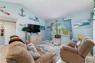 1627 SE Green Acres Cir, Port Saint Lucie, FL 34952 - Photo 5