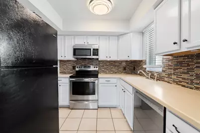 1627 SE Green Acres Circle #Z203, Port Saint Lucie, FL 34952 - Photo 11