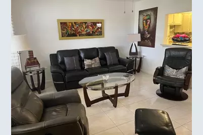 300 Windsor #M, West Palm Beach, FL 33417 - Photo 1
