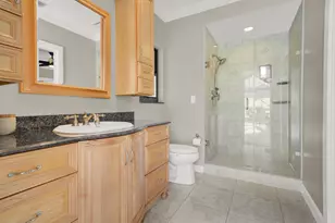 513 N Country Club Dr, Atlantis, FL 33462 - Photo 23