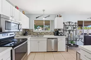 1802 SE Carvalho St, Port Saint Lucie, FL 34983 - Photo 15