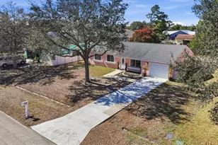 1802 SE Carvalho St, Port Saint Lucie, FL 34983 - Photo 1