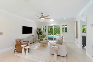 1041 SW 7th St, Boca Raton, FL 33486 - Photo 9