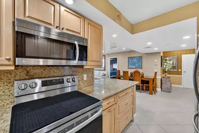 336 Golfview Road #704, North Palm Beach, FL 33408 - Photo 9