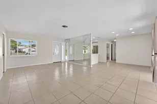 1422 42nd St, West Palm Beach, FL 33407 - Photo 7