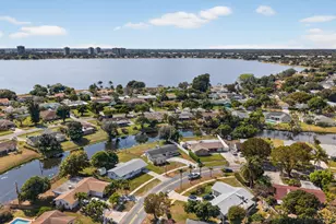 1422 42nd St, West Palm Beach, FL 33407 - Photo 3