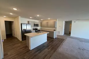 2143 SE Trillo St, Port Saint Lucie, FL 34952 - Photo 11