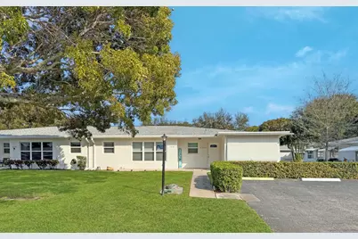 7376 W Oakridge Circle #C, Lantana, FL 33462 - Photo 1