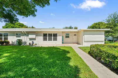 7376 W Oakridge Circle #C, Lake Worth, FL 33462 - Photo 13