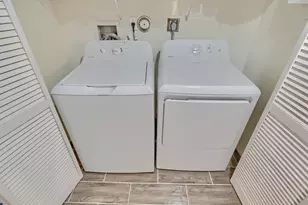 400 Uno Lago Dr, Juno Beach, FL 33408 - Photo 33