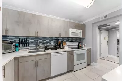 2751 Taft Street #403, Hollywood, FL 33020 - Photo 3