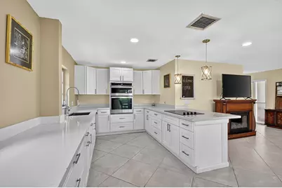 324 Orange Tree Drive #5, Atlantis, FL 33462 - Photo 5