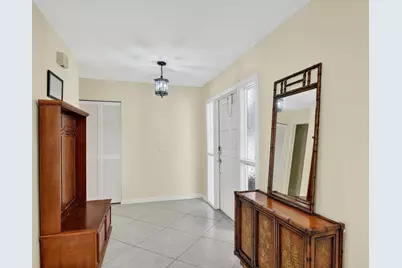 324 Orange Tree Drive #5, Atlantis, FL 33462 - Photo 9