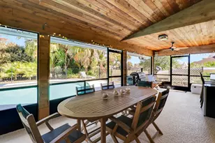 899 NE Juniper Pl, Jensen Beach, FL 34957 - Photo 29