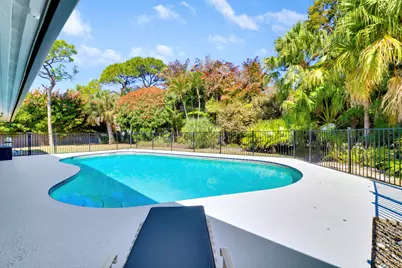 899 NE Juniper Place, Jensen Beach, FL 34957 - Photo 33