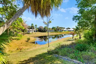 899 NE Juniper Pl, Jensen Beach, FL 34957 - Photo 37