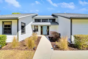 899 NE Juniper Pl, Jensen Beach, FL 34957 - Photo 7