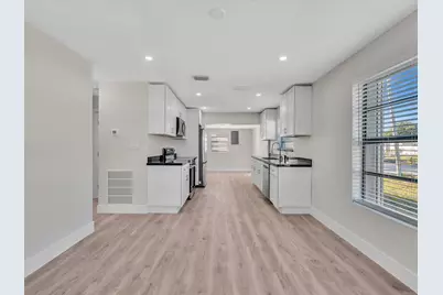 3870 SW 60th Avenue, Davie, FL 33314 - Photo 9