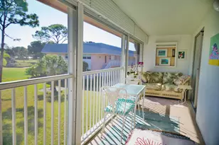 18081 SE Country Club Dr, Jupiter, FL 33469 - Photo 3