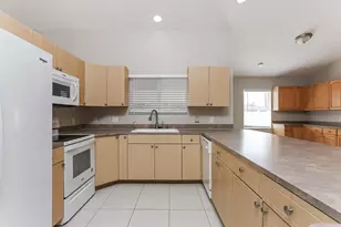 1614 SE Goucho Ave, Port Saint Lucie, FL 34952 - Photo 7