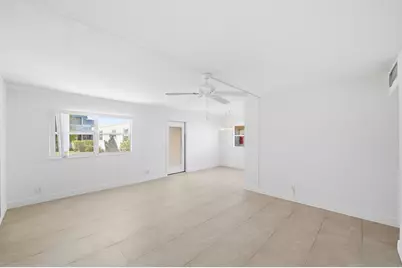 452 Brittany J, Delray Beach, FL 33446 - Photo 3
