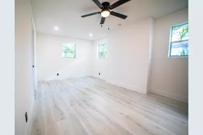 412 Columbus Parkway #2, Hollywood, FL 33021 - Photo 7