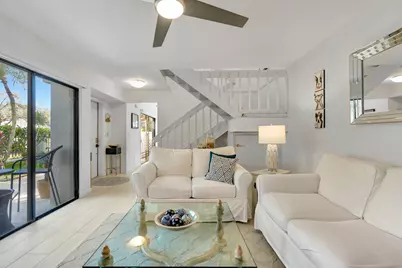 352 Prestwick Circle #3, Palm Beach Gardens, FL 33418 - Photo 9