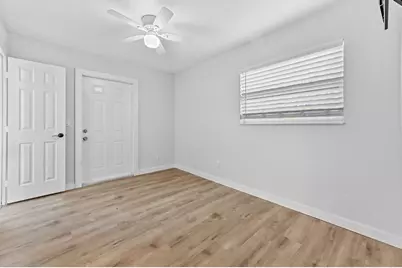 6491 Mackinac Road, Lake Worth, FL 33462 - Photo 11