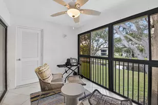 17 Stratford Dr, Boynton Beach, FL 33436 - Photo 11