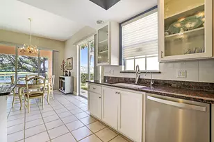 1226 SW Eagleglen Pl Pl, Stuart, FL 34997 - Photo 11